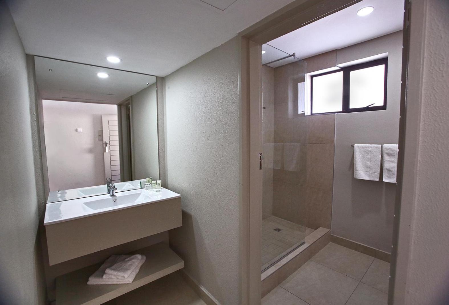 איסט לונדון Marine Lodge מראה חיצוני תמונה